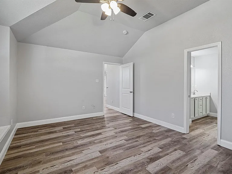 1533 Prescott Dr — Photo 7