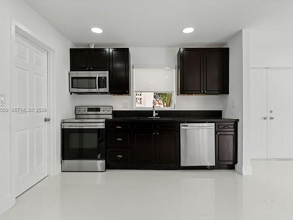 4th image of 1910 NW 36th St #1910