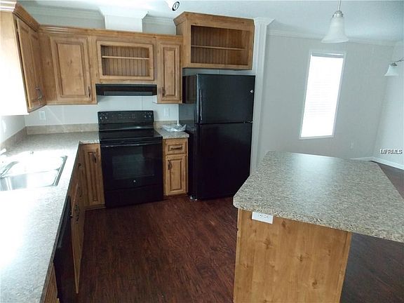 5th image of 510 Beverly Ave