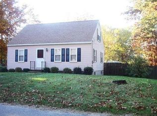 5 John F Kennedy Ave, Clinton, MA 01510