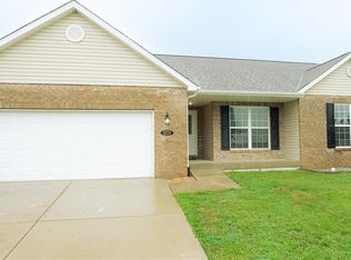 1225 Gulfstream Way, Mascoutah, IL 62258