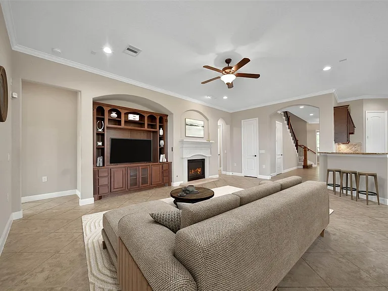 9422 Pecos Pass Ct — Photo 8