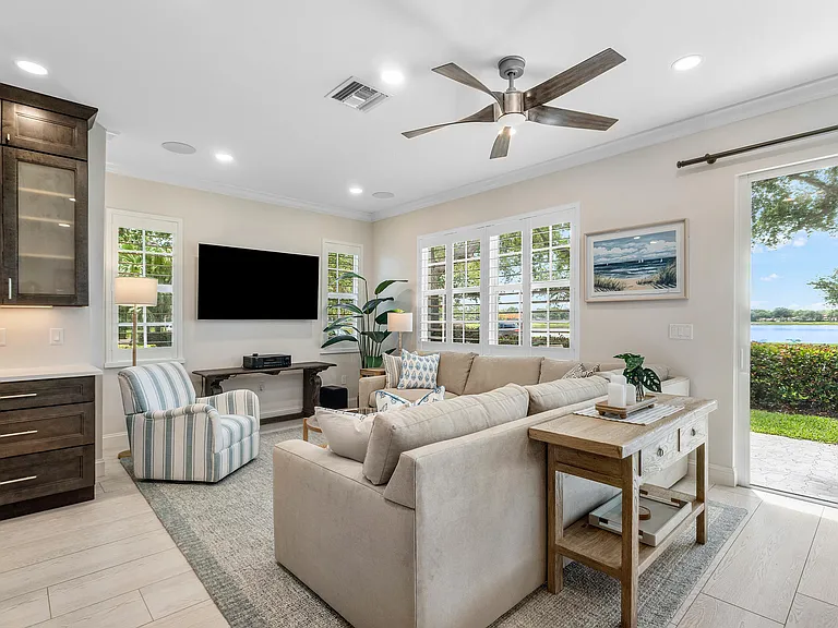 550 Tomahawk Ct — Photo 6
