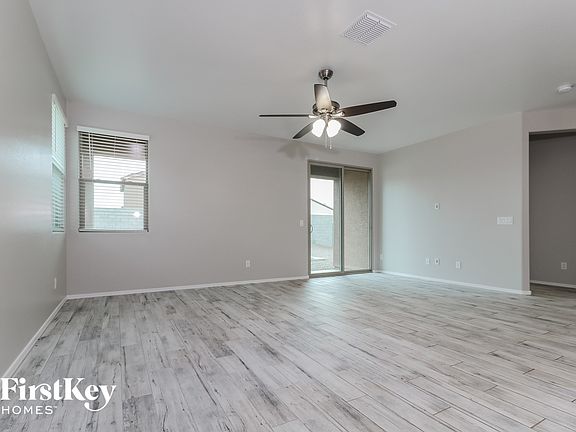 3rd image of 17756 W Robin Ln