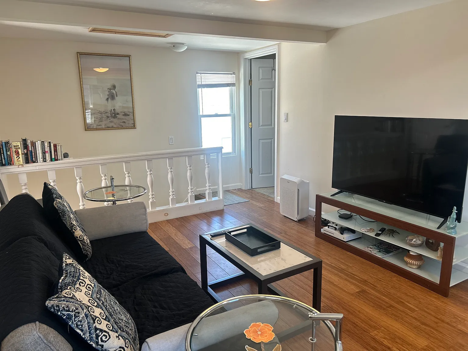 2 bed, 800 sqft, $2,950 — Photo 2
