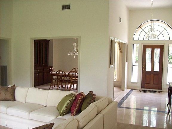 2nd image of 8014 Rebawood Dr