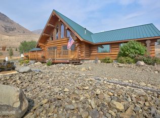 13805 Old Naches Hwy, Naches, WA 98937