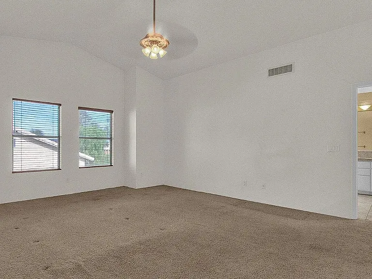 3110 W Baylor Ln — Photo 26