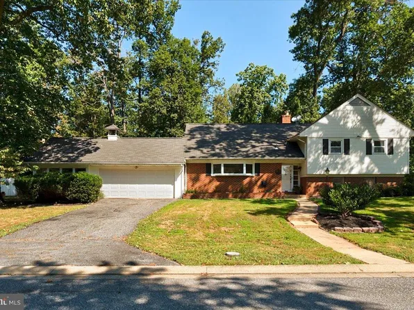30 Sheraton Rd, Randallstown, MD 21133