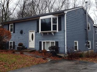 21 Clark Mill St, Coventry, RI 02816