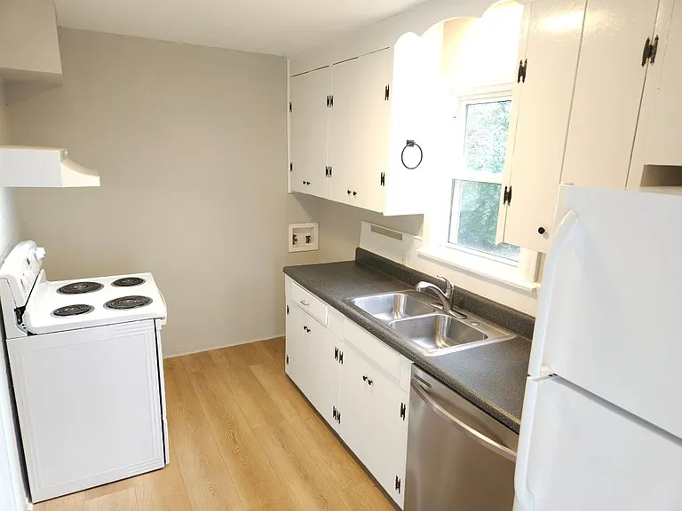 905 Murfree Ave — Photo 4