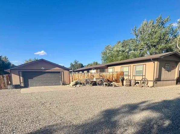 115 E Warren St, Thermopolis, WY 82443