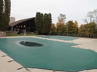 2904 Fox Ln, Poughkeepsie, NY 12603