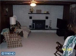 849 Dreibelbis Mill Rd, Hamburg, PA 19526