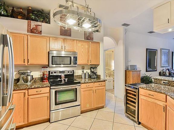 4th image of 12001 Pennfield Pl