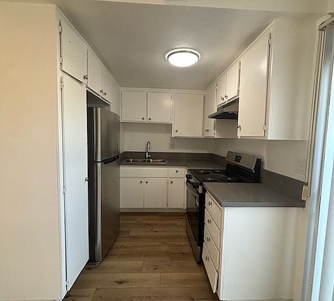 4th image of 11621 Braddock Dr APT 5