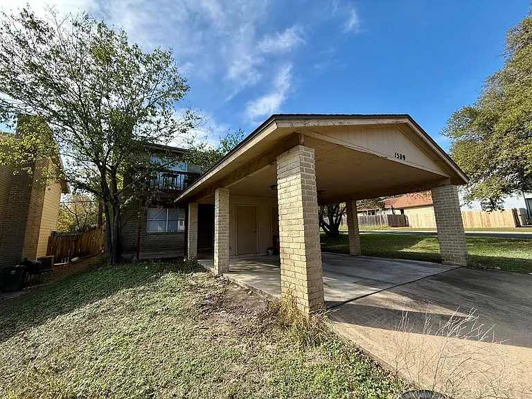 1509 Cinnamon Path — Photo 2