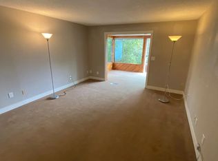 8456 7th Ave SW, Seattle, WA 98106