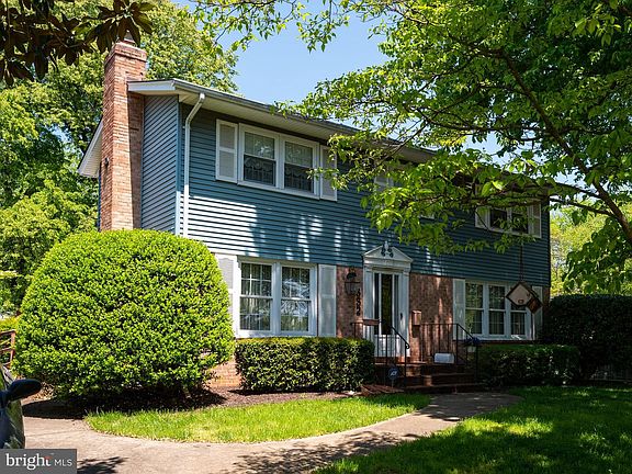 2nd image of 2632 Depaul Dr
