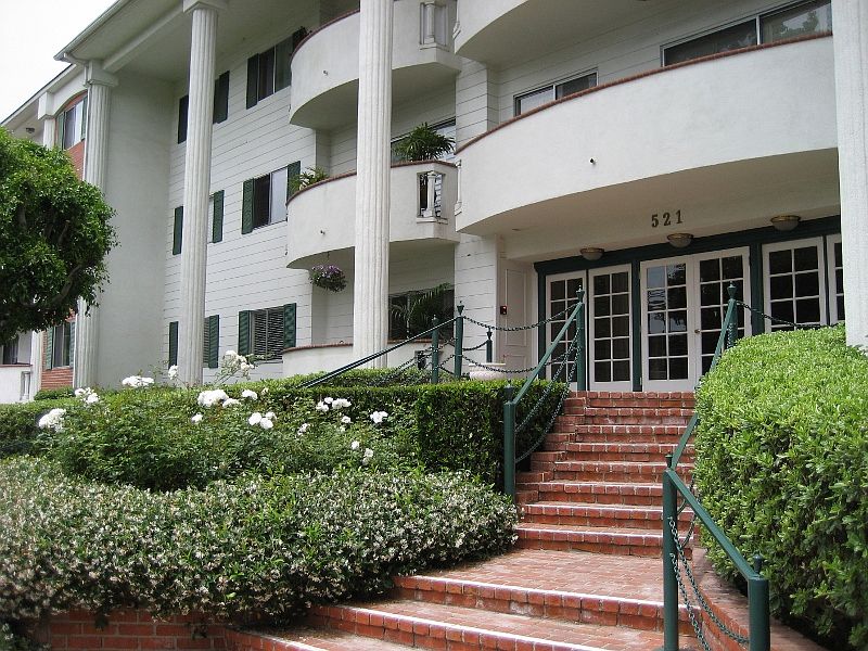 1st image of 521 Montana Ave APT 110