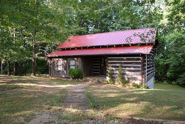 1st image of 434 Young Ln