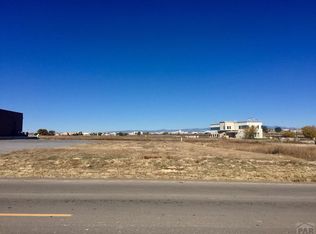135 S Tiffany Dr, Pueblo, CO 81007