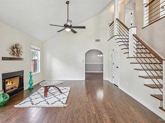 2nd image of 864 Miller Creek Ln