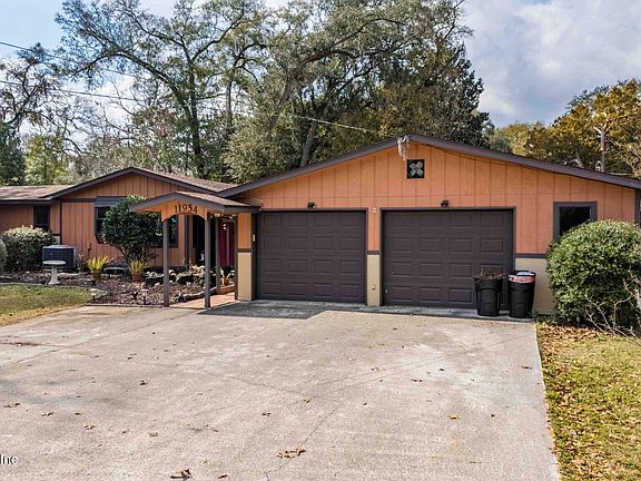 2nd image of 11934 CANEY Lane