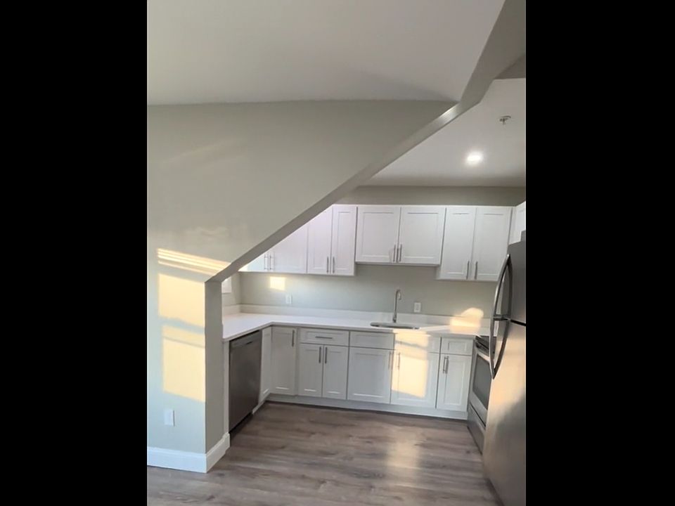 1st image of 80 N Allen St #1A