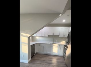 80 N Allen St #1A, Albany, NY 12203