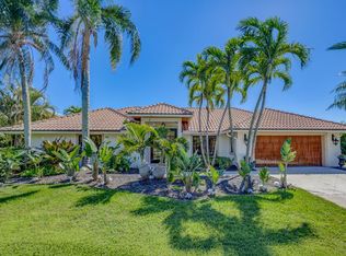 9394 SE Kingsley St, Hobe Sound, FL 33455