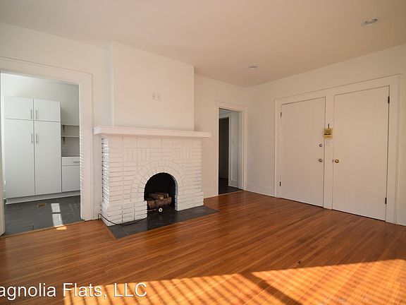 5th image of 401 W Capitol Ave #2