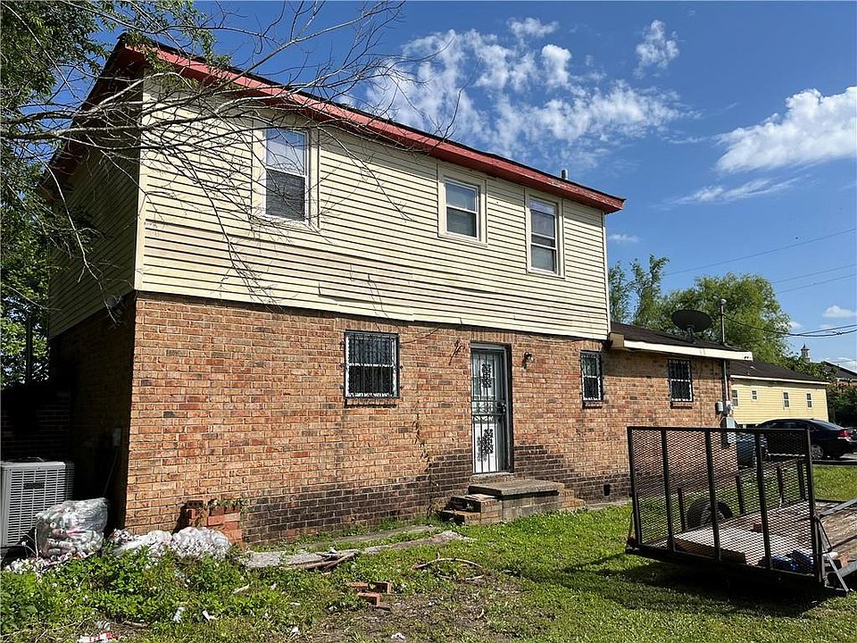 1st image of 6423 Urville St