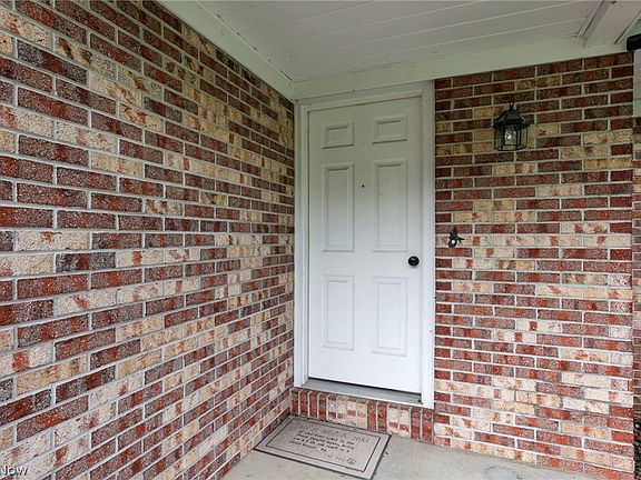 4th image of 1616 Quail Hollow Dr