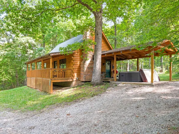 15748 Rocky Fork Rd, Rockbridge, OH 43149