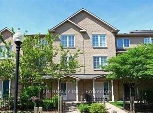 10 Cox Blvd #26, Markham, ON L3R 4G2