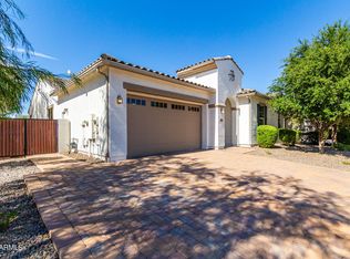 2870 E Iris Dr, Chandler, AZ 85286