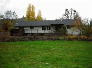 4287 NE Douglas Ave, Roseburg, OR 97470