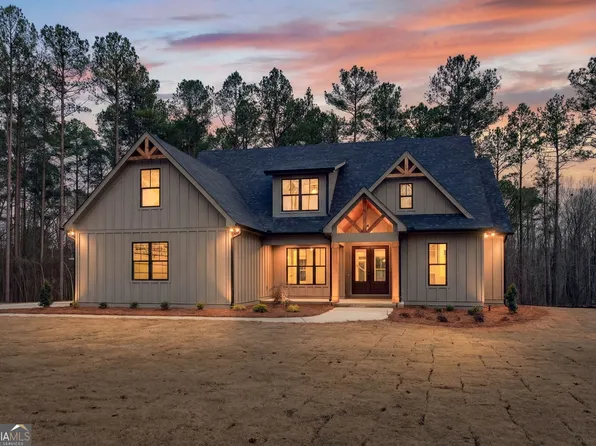 449 Todd Rd, Senoia, GA 30276