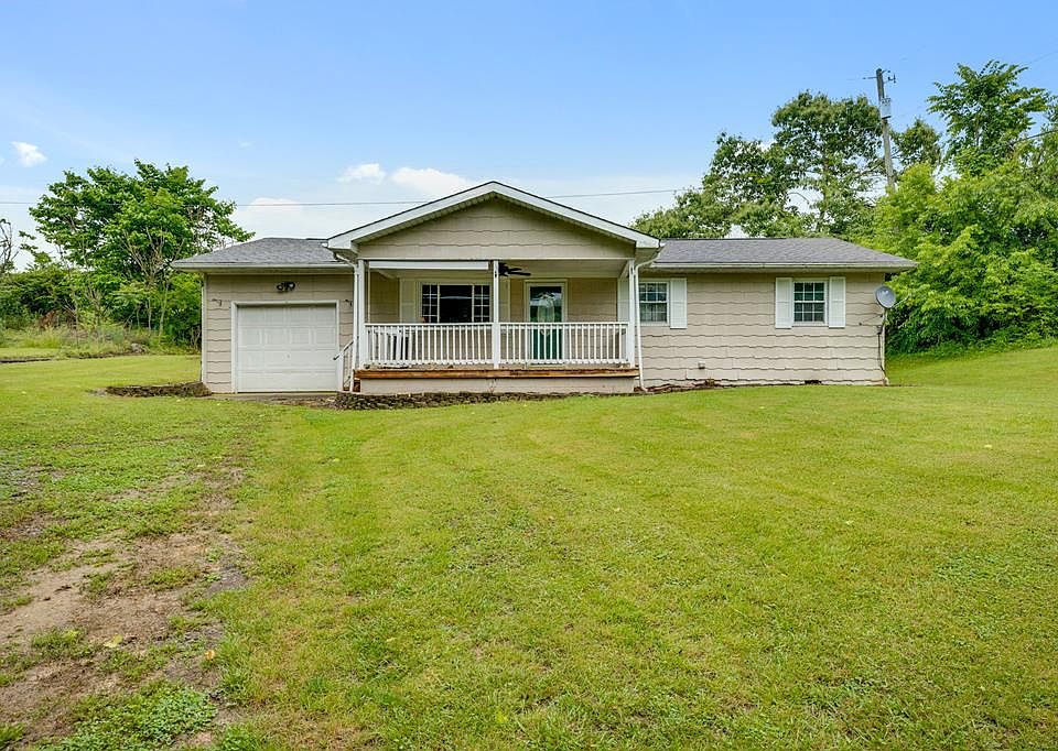 1st image of 194 Circle Dr