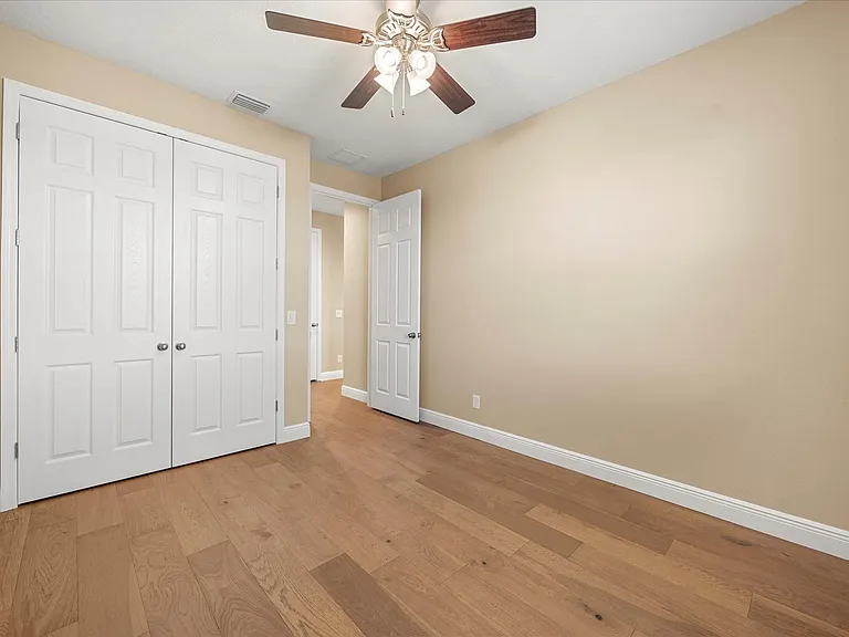 2049 Heart Lake Dr — Photo 53