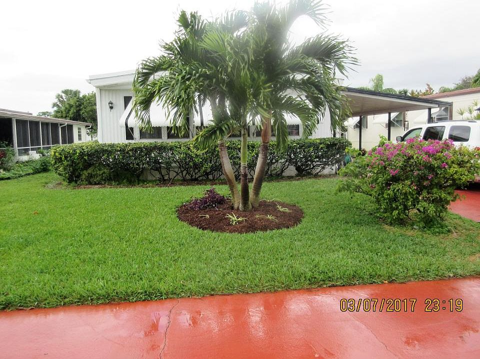 1st image of 8084 SE Patriot Ave