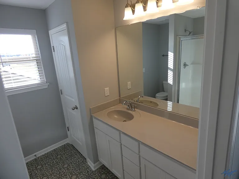 1909 Cicero Dr — Photo 24