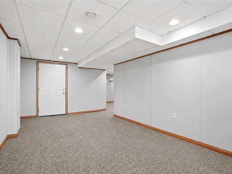 315 South Dr — Photo 24