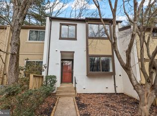 11711 Decade Ct, Reston, VA 20191