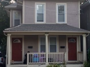 332 Moseley St APT 2, Elgin, IL 60123