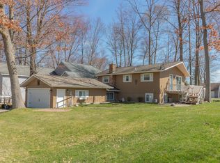 7519 Hilltop Ridge Rd, Stanwood, MI 49346