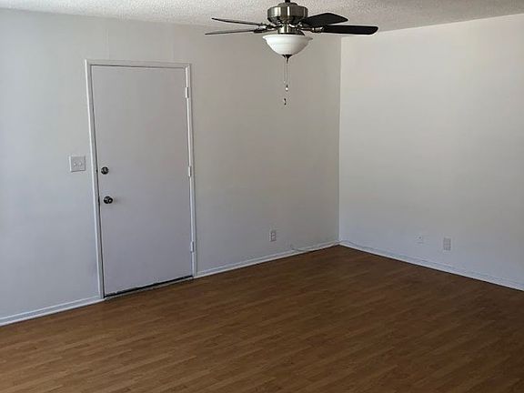 5th image of 4077 W 133rd St Unit B