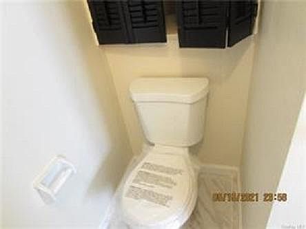 5th image of 56 Farquhar Ave Floor 1