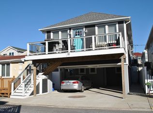 98 Vermont St, Long Beach, NY 11561